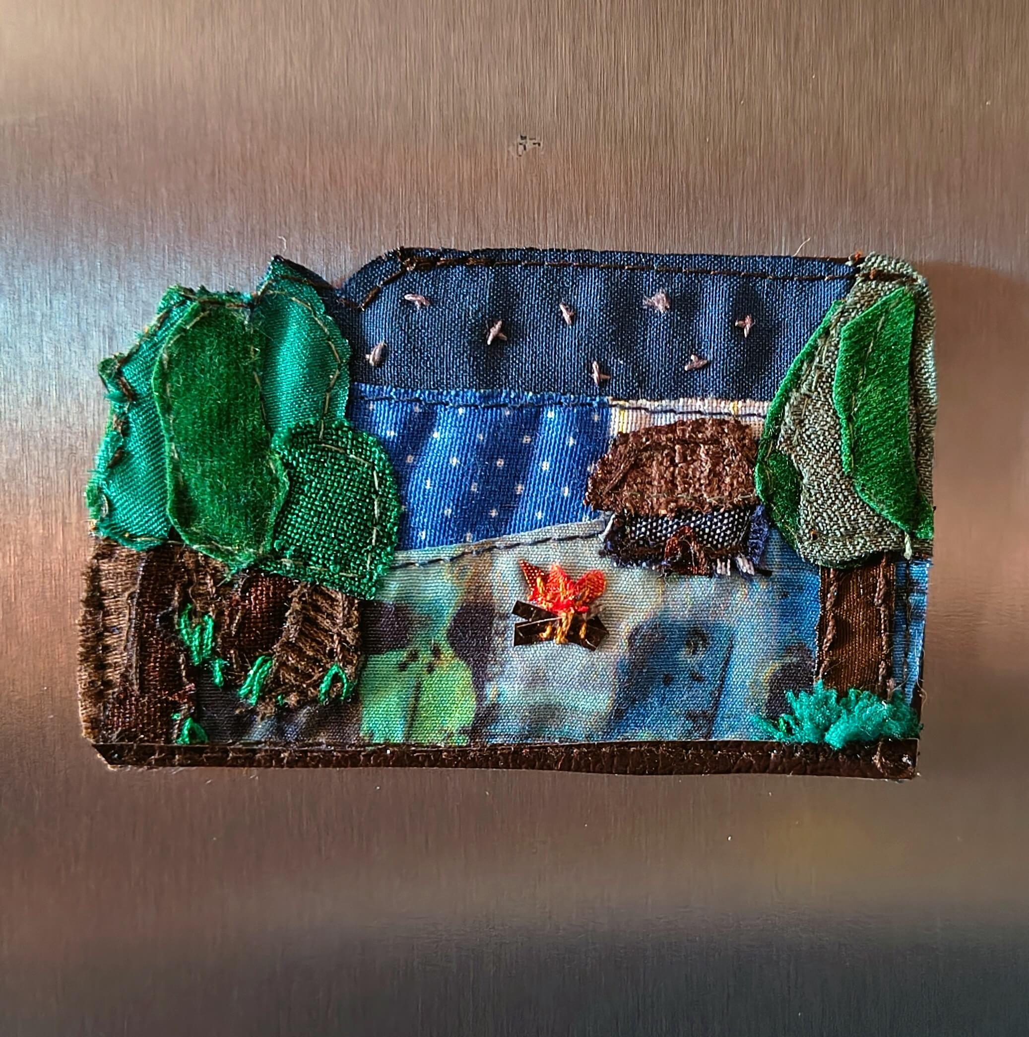 Cabaña y fogata ()
