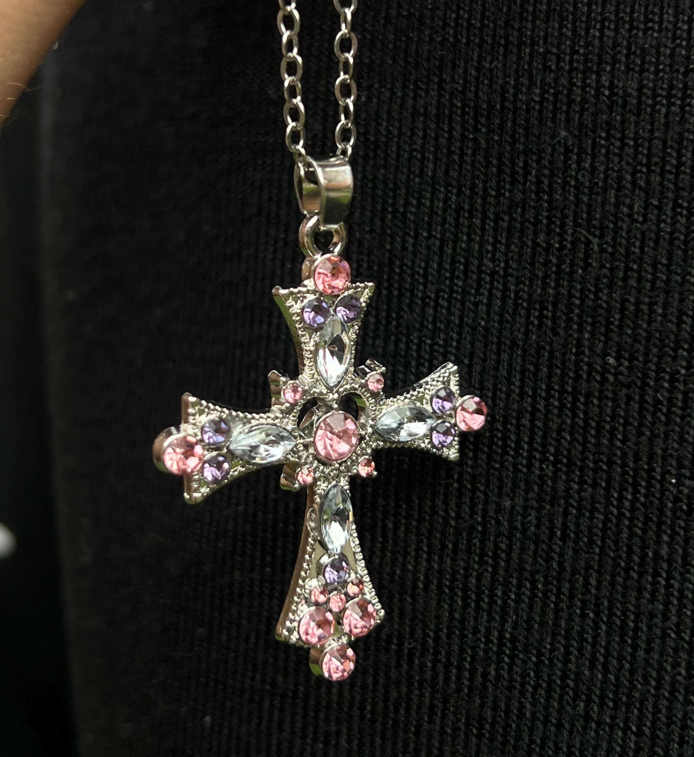 Collar cruz ()